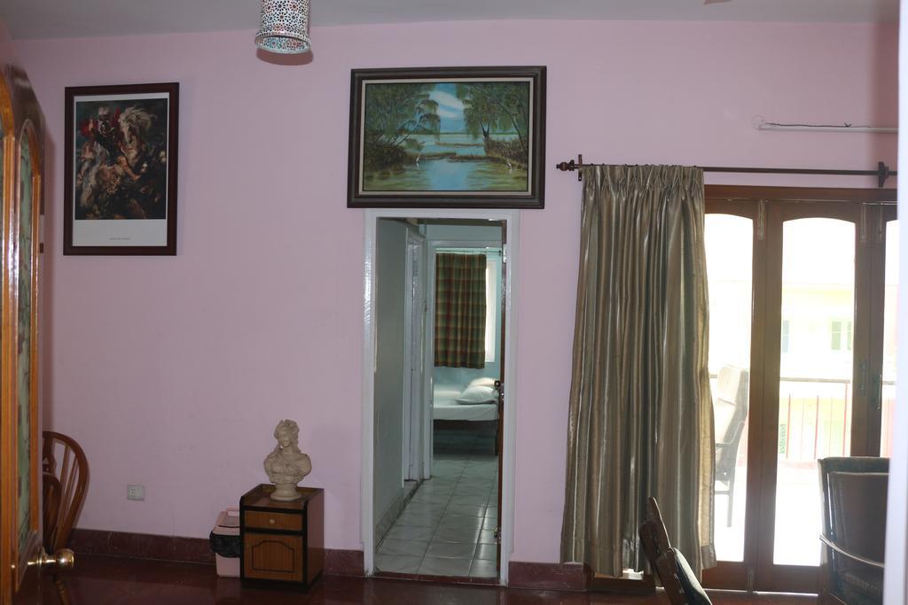 Monorama Guest House โกลกาตา ภายนอก รูปภาพ
